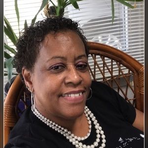 Meet your Posher, Tonya